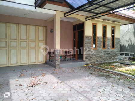 House for rent in Bandung, Indonesia · 3 rooms, 1 bath