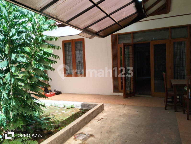 House for rent in Bandung, Indonesia · 3 rooms, 1 bath