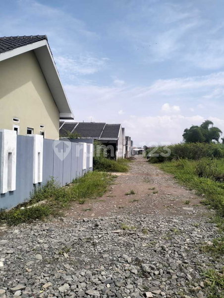 House for rent in Cimahi, Indonesia · 2 rooms, 1 bath
