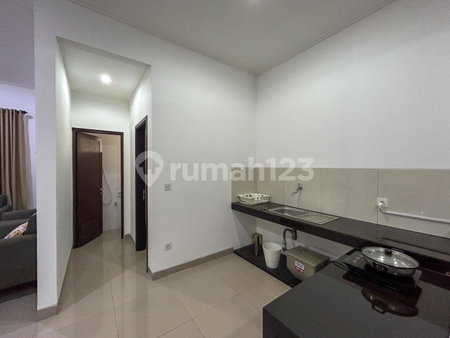 House for rent in Jakarta, Indonesia · Tebet · 3 rooms, 2 baths