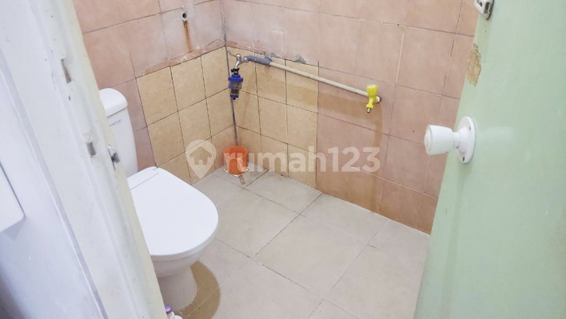 House for rent in Jakarta, Indonesia · Tebet · 2 rooms, 1 bath