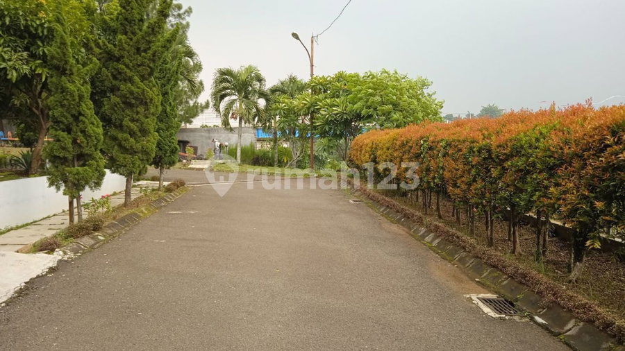 House for rent in Bogor, Indonesia · Pabaton Village · 4 rooms, 4 baths