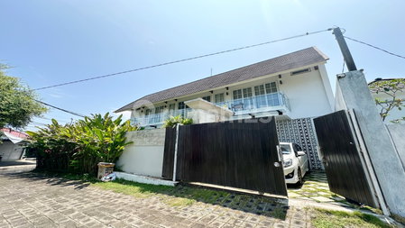 House for rent in Kuta, Indonesia · 3 rooms, 4 baths