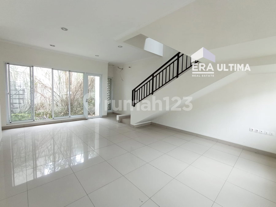 House for rent in Bandung, Indonesia · 3 rooms, 2 baths