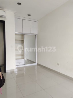 House for rent in Bandung, Indonesia · 2 rooms, 1 bath