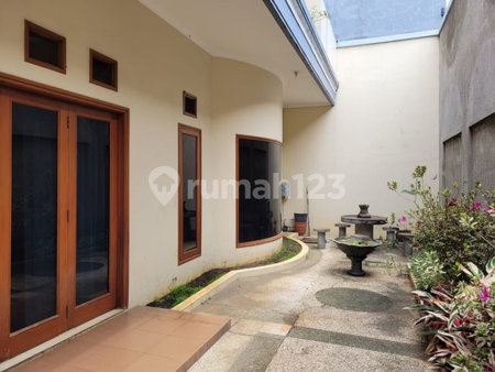 House for rent in Cimahi, Indonesia · 4 rooms, 3 baths