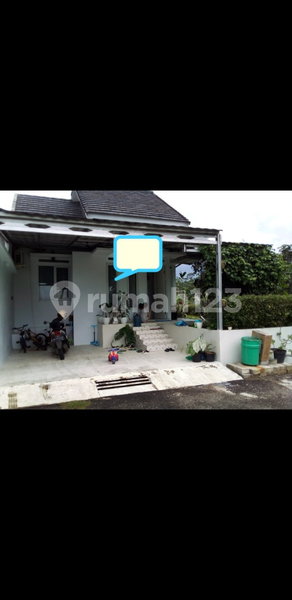 House for rent in Bogor, Indonesia · 2 rooms, 1 bath