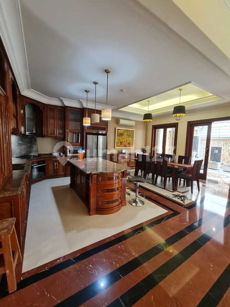 House for rent in Bandung, Indonesia · 4 rooms, 4 baths