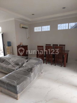 House for rent in Bandung, Indonesia · 3 rooms, 2 baths