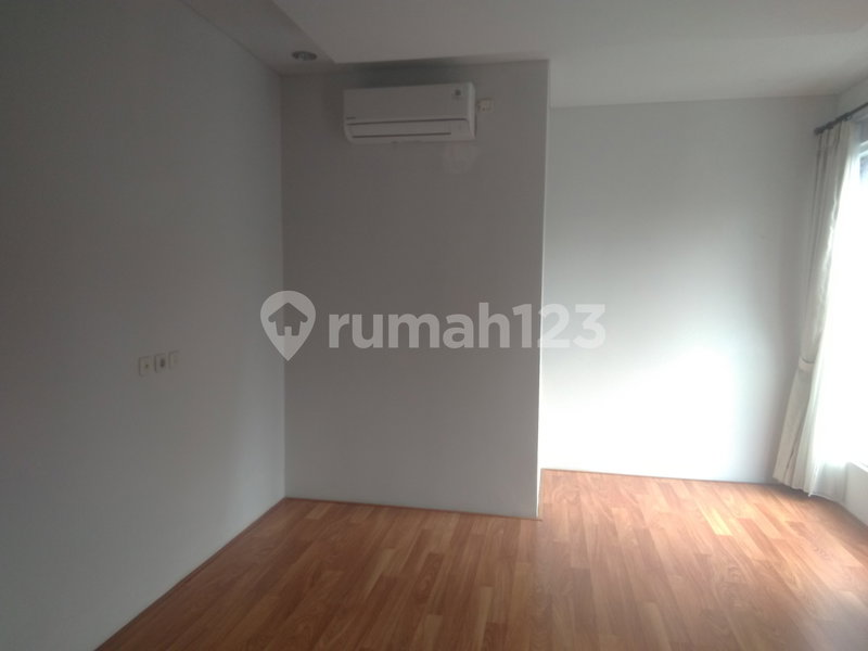 House for rent in Bandung, Indonesia · 3 rooms, 3 baths