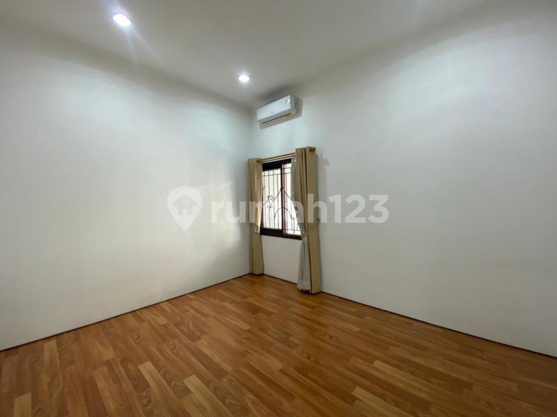 House for rent in Semarang, Indonesia · Mungkur Elephant · 4 rooms, 3 baths