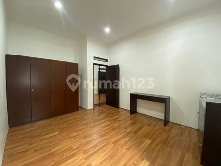 House for rent in Semarang, Indonesia · Mungkur Elephant · 4 rooms, 3 baths
