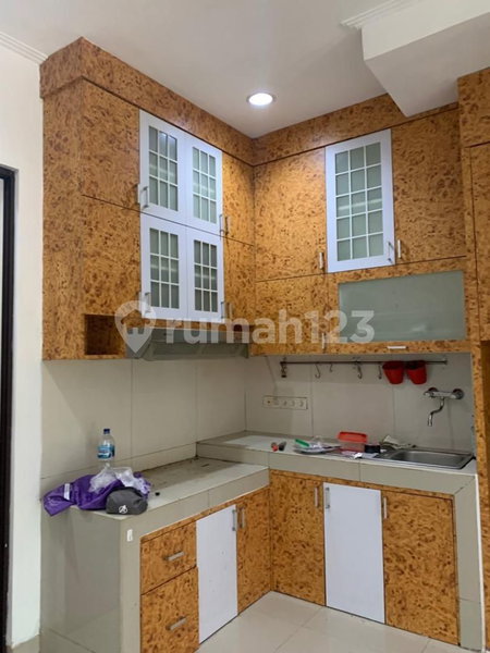 House for rent in Ciputat, Indonesia · Cengkareng · 2 rooms, 2 baths