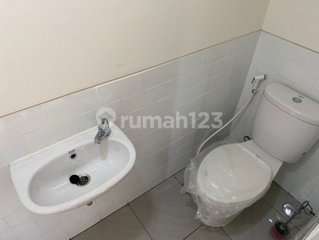 House for rent in Ciputat, Indonesia · Ciputat · 2 rooms, 1 bath
