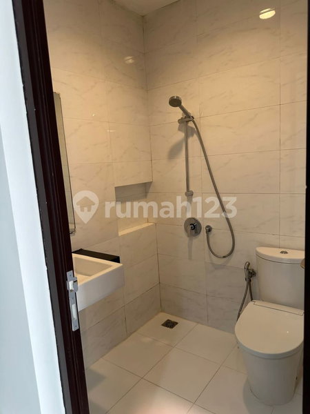 House for rent in West Jakarta, Indonesia · Cengkareng · 2 rooms, 2 baths