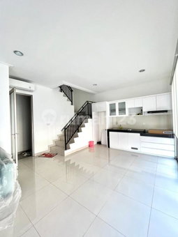 House for rent in Cikarang, Indonesia · 3 rooms, 2 baths