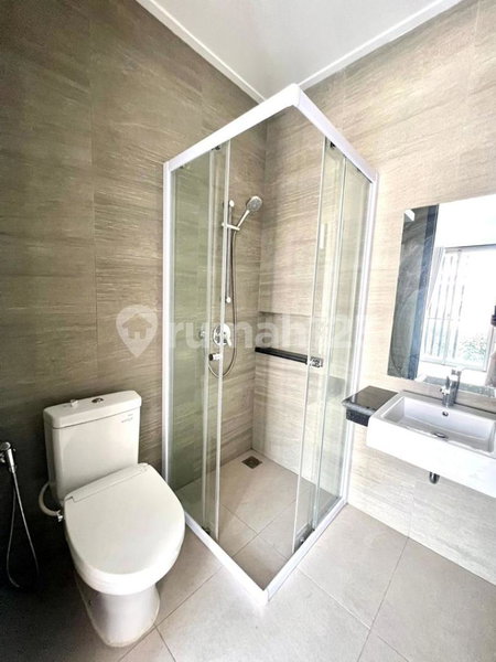 House for rent in Cikarang, Indonesia · 3 rooms, 2 baths