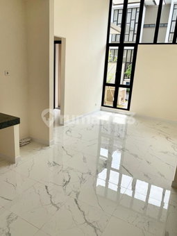 House for rent in Bandung, Indonesia · 3 rooms, 4 baths