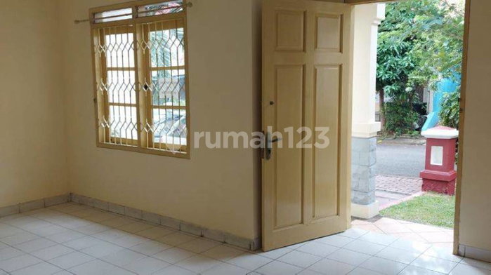 House for rent in Semarang, Indonesia · 3 rooms, 1 bath