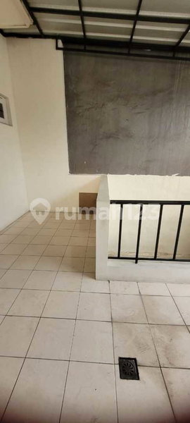 House for rent in North Jakarta, Indonesia · Penjaringan · 3 rooms, 2 baths