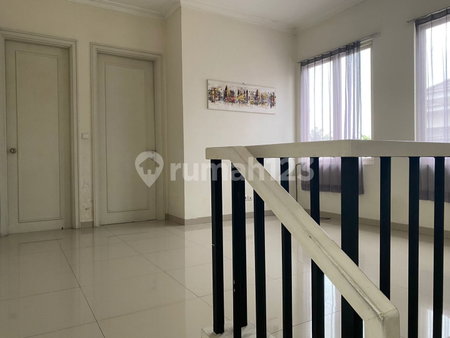House for rent in Medan, Indonesia · 4 rooms, 3 baths