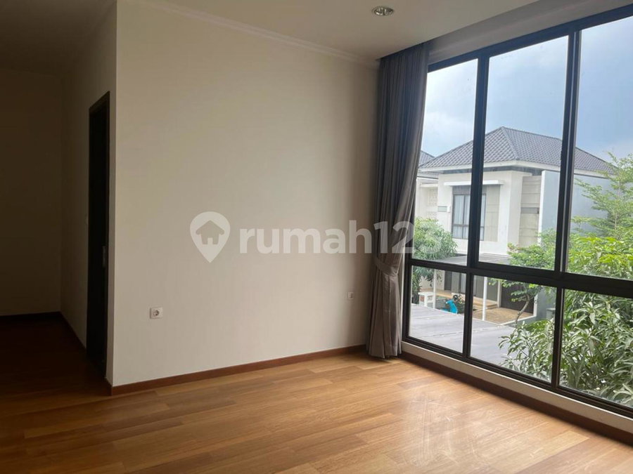 House for rent in Semarang, Indonesia · 4 rooms, 3 baths