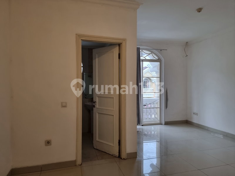 House for rent in West Jakarta, Indonesia · Cengkareng · 3 rooms, 3 baths