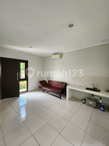 House for rent in Bekasi, Indonesia · Project · 2 rooms, 2 baths