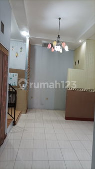 House for rent in Bekasi, Indonesia · 4 rooms, 3 baths