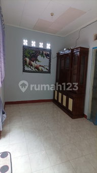 House for rent in Bekasi, Indonesia · 4 rooms, 3 baths