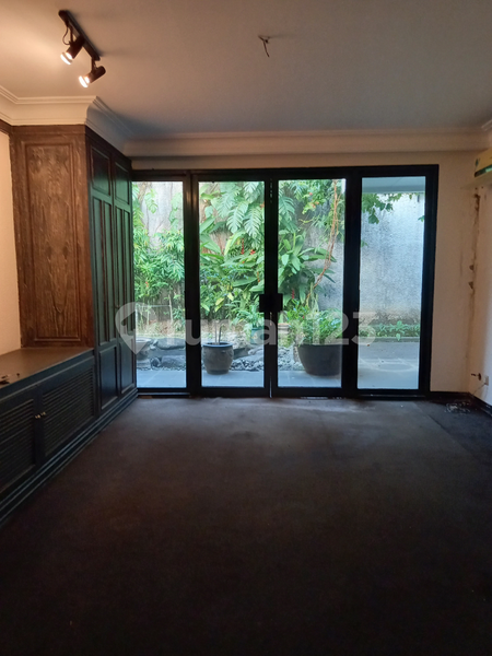 House for rent in Bandung, Indonesia · 4 rooms, 3 baths