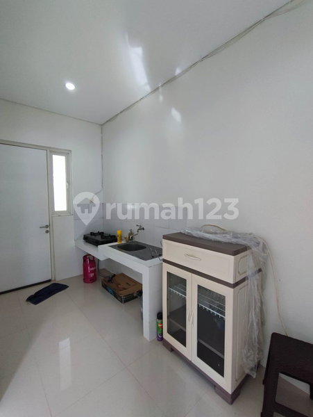 House for rent in Tangerang, Indonesia · Sukasari · 2 rooms, 1 bath