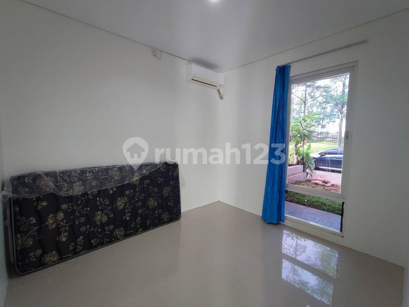 House for rent in Tangerang, Indonesia · Sukasari · 2 rooms, 1 bath