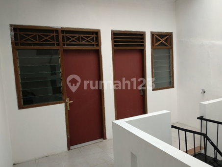House for rent in North Jakarta, Indonesia · Penjaringan · 4 rooms, 4 baths