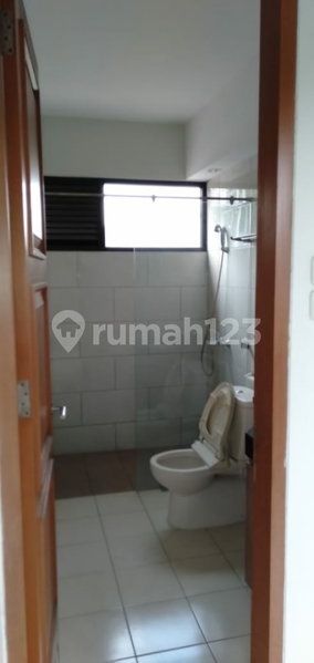 House for rent in Tangerang, Indonesia · Sukasari · 4 rooms, 4 baths