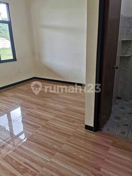 House for rent in Semarang, Indonesia · 5 rooms, 4 baths