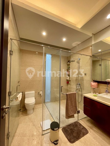 House for rent in South Jakarta, Indonesia · Kebayoran Lama · 3 rooms, 3 baths