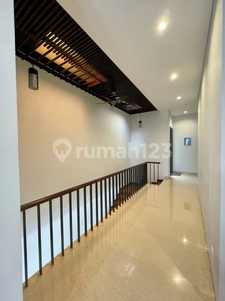 House for rent in South Jakarta, Indonesia · Kebayoran Lama · 3 rooms, 3 baths