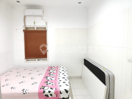 House for rent in Bandung, Indonesia · 5 rooms, 3 baths