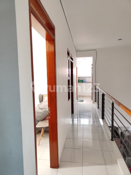House for rent in Bandung, Indonesia · 5 rooms, 3 baths