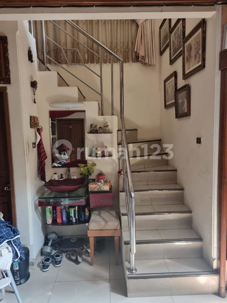 House for rent in Denpasar, Indonesia · 5 rooms, 3 baths