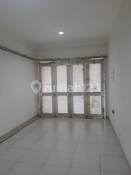 House for rent in Bandung, Indonesia · 3 rooms, 1 bath
