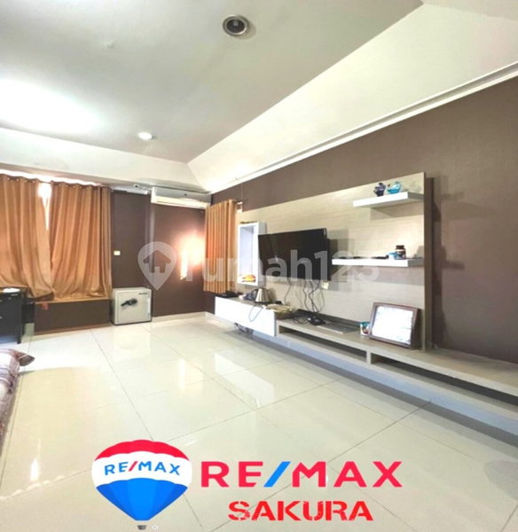 House for rent in Bandung, Indonesia · 4 rooms, 4 baths