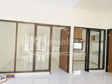 House for rent in Tangerang, Indonesia · 4 rooms, 3 baths