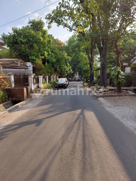 House for rent in Bandung, Indonesia · 7 rooms, 4 baths