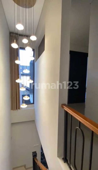 House for rent in Tangerang, Indonesia · Riding · 2 rooms, 2 baths