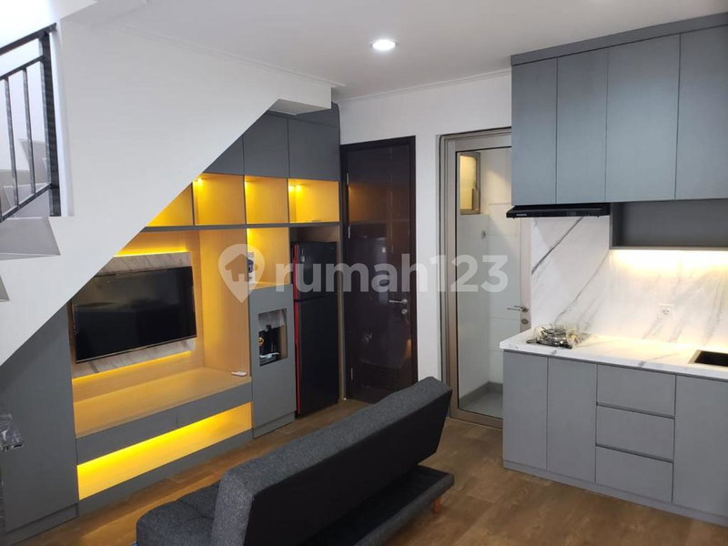 House for rent in Tangerang, Indonesia · Riding · 2 rooms, 2 baths