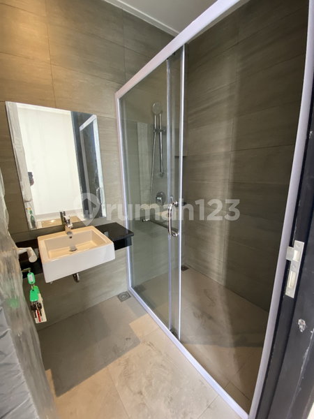 House for rent in North Jakarta, Indonesia · Penjaringan · 3 rooms, 3 baths