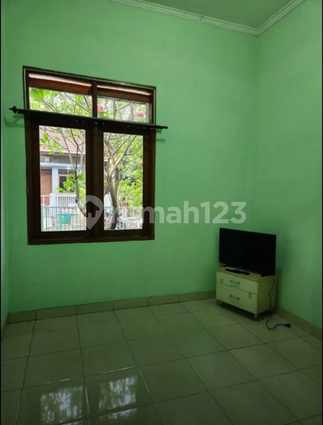 House for rent in Bandung, Indonesia · 2 rooms, 2 baths