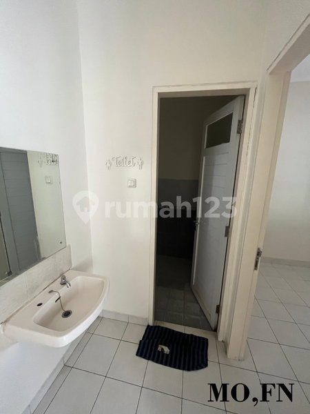 House for rent in Depok, Indonesia · Jagakarsa · 2 rooms, 1 bath